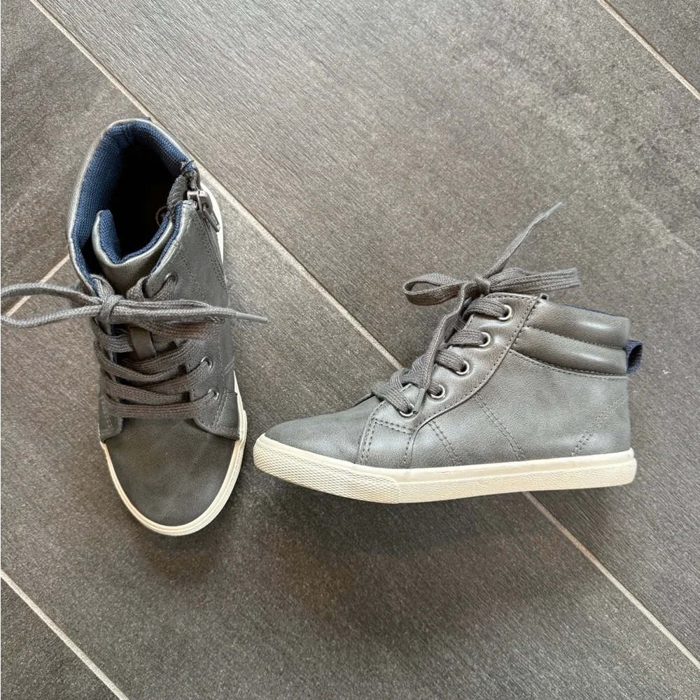 Cat & Jack Gray Kids High-Top leather Dress Sneakers size 12 - Picture 1 of 5